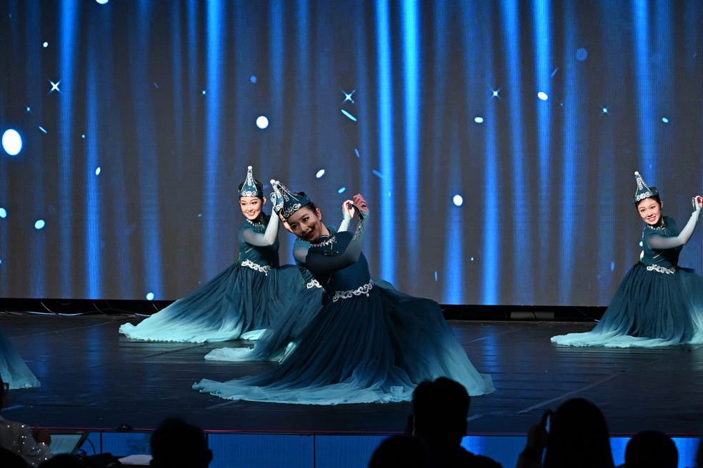 Won the Double Platinum Award and First Place in Group