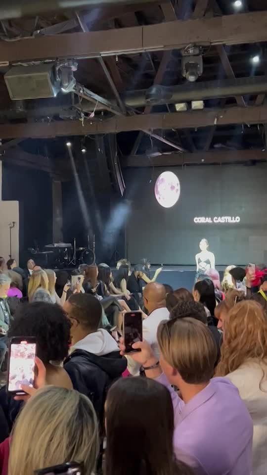 Featured Model In The Show