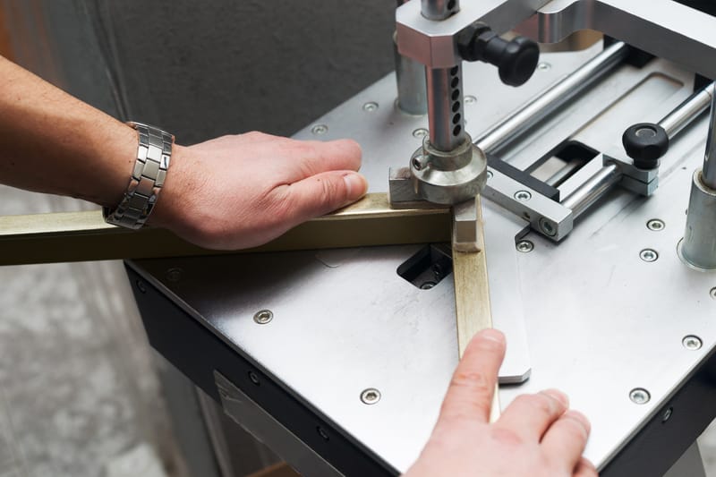 מסגור מקצועי