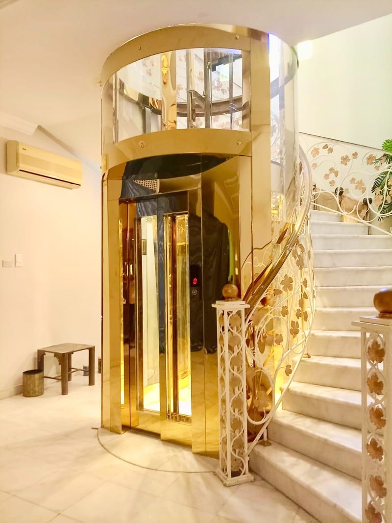 مصاعد بانوراما