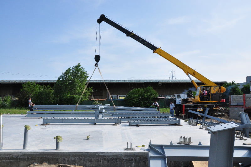 MANUFACTURING AND ASSEMBLY OF METAL STRUCTURES