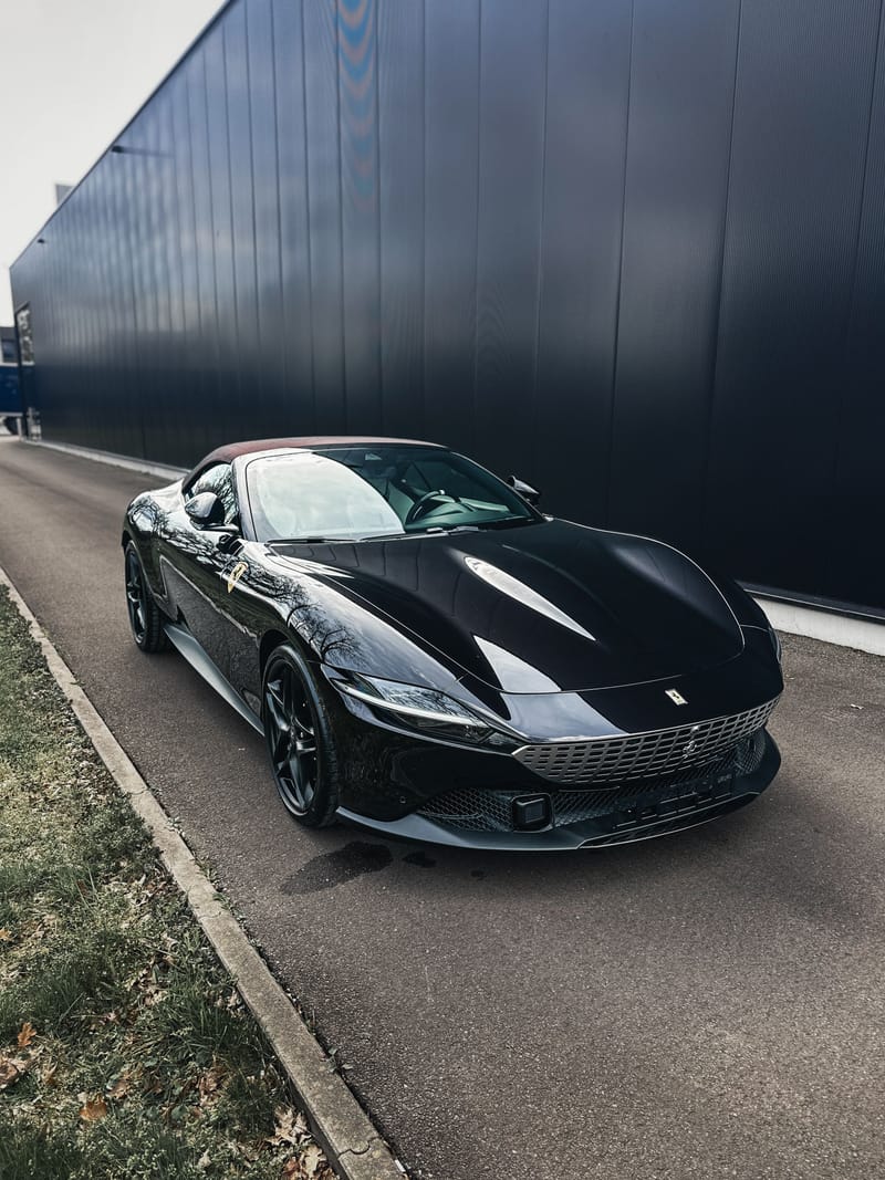 Ferrari Roma Spider