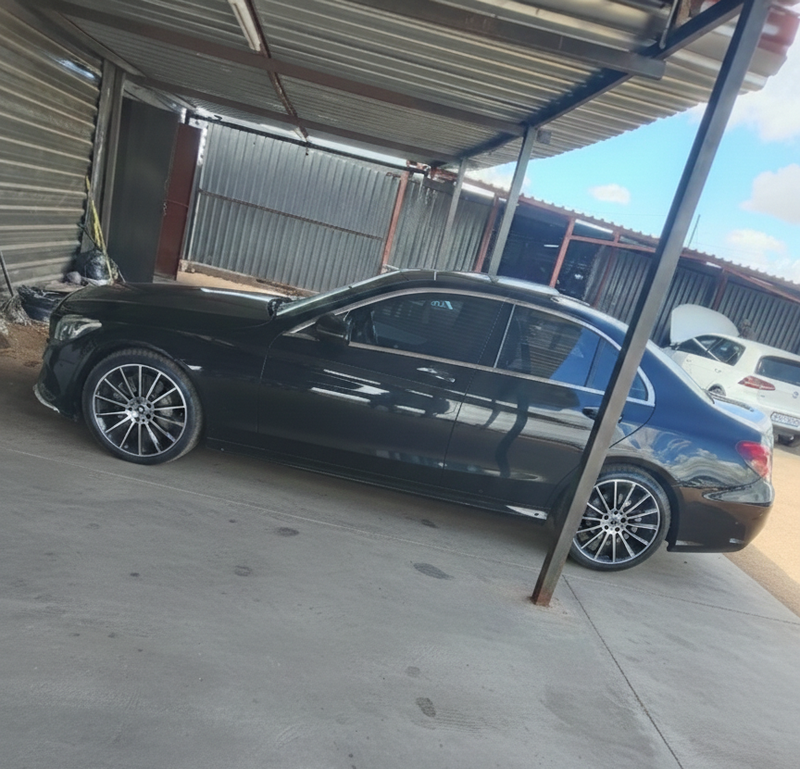 OUR FLEET- 1. Executive Class (1–3 Passengers)