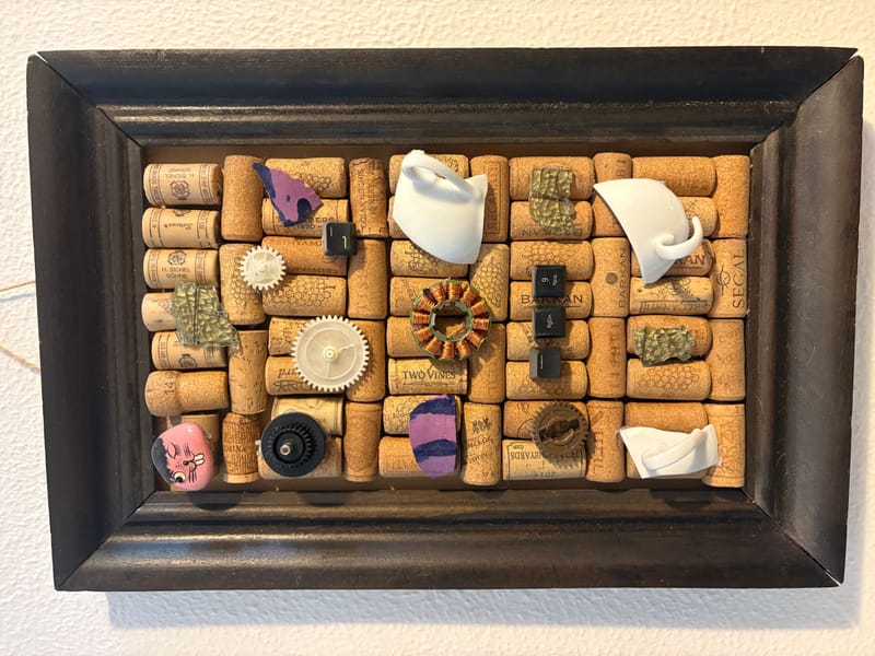 סדנת אסמבלז'-יצירה תלת מימדית מחיבור של חפצים