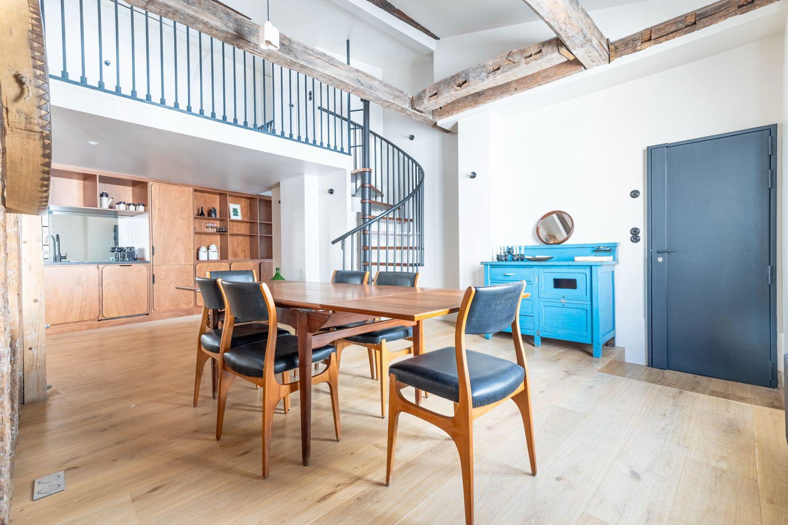 Duplex refait par architecte dans le Marais