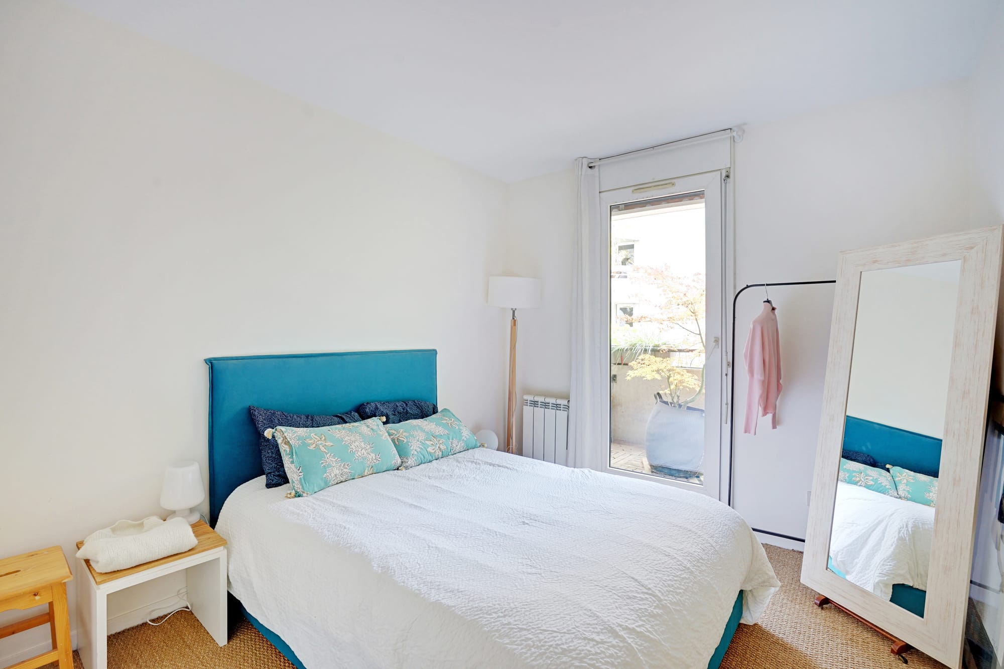 2 pièces au calme avec balcon et vue sur la verdure 