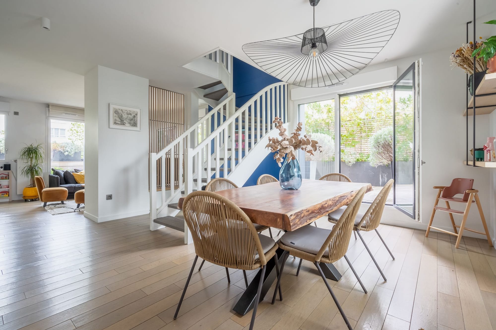 Appartement moderne avec terrasse dans l'Est de Paris