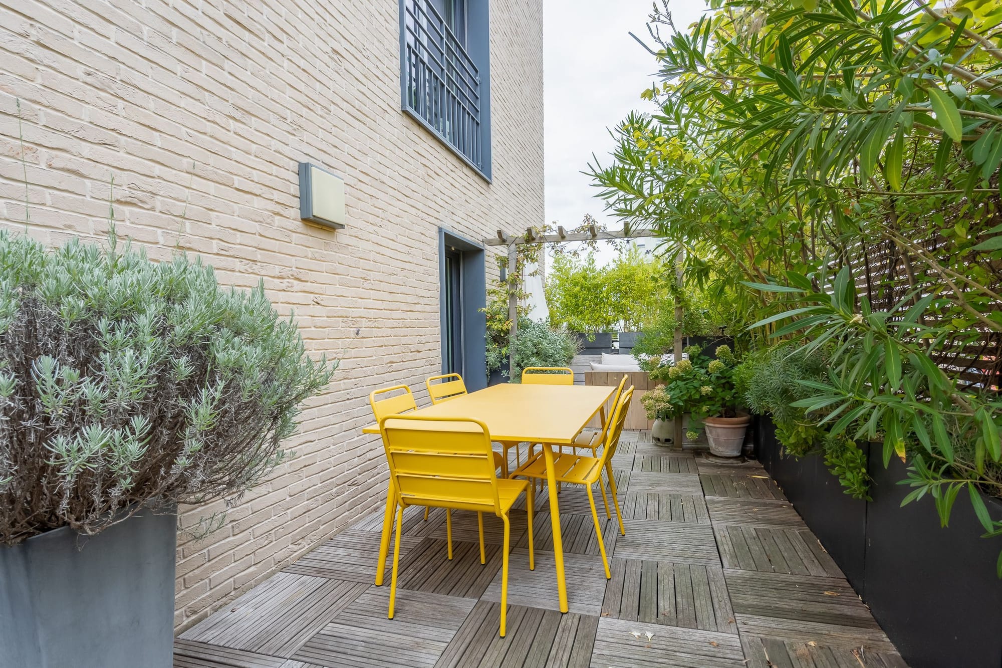 Appartement moderne avec terrasse dans l'Est de Paris