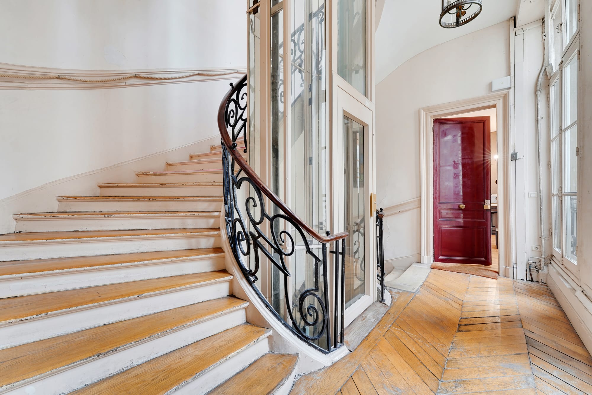 Pied-à-terre sur la prestigieuse Ile-Saint-Louis