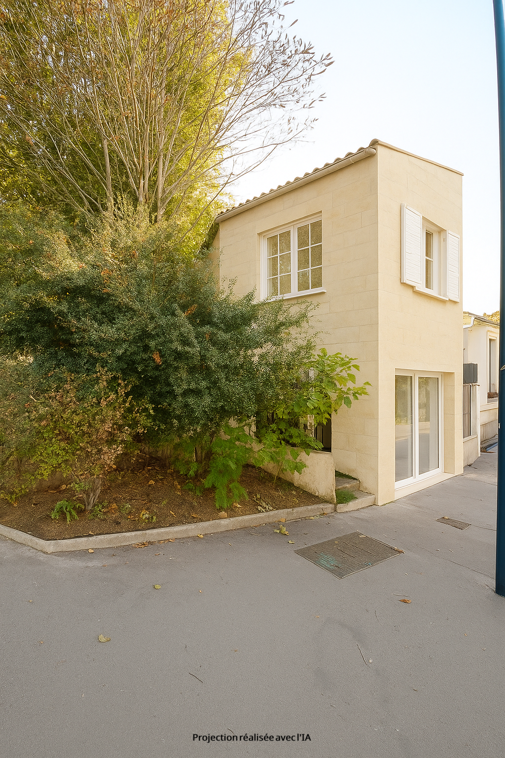 Maison avec beaucoup de potentiel dans le village de Pantin