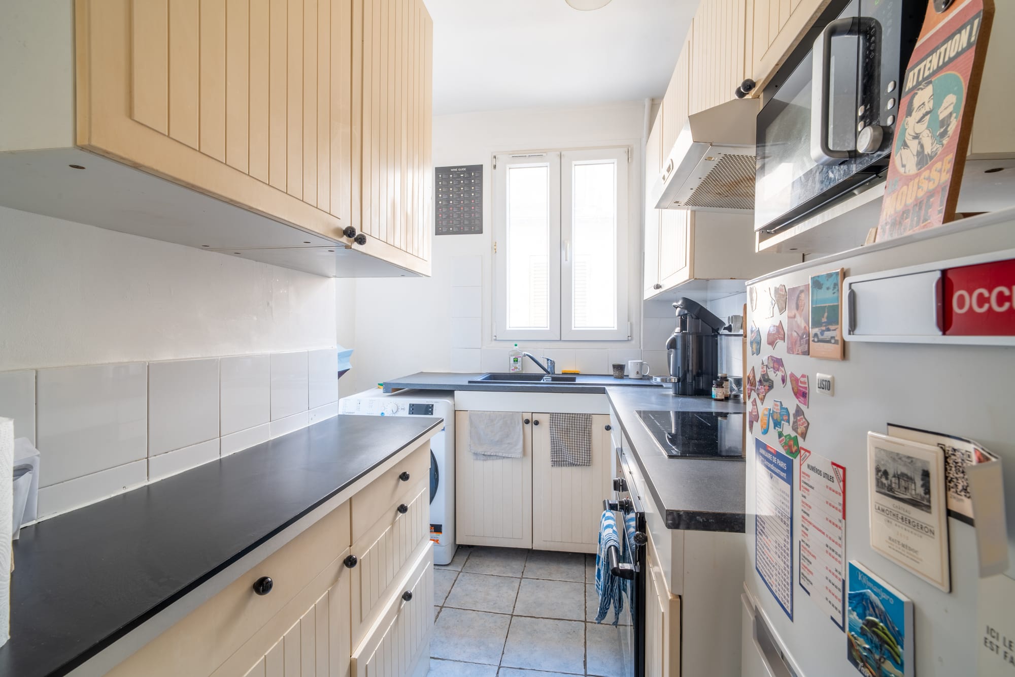 Coeur des Batignolles : 3 pièces sans perte de place avec tout le charme de l'ancien
