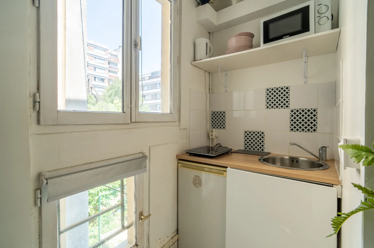 Petit studio cozy dans un quartier jeune et vivant (Parmentier)