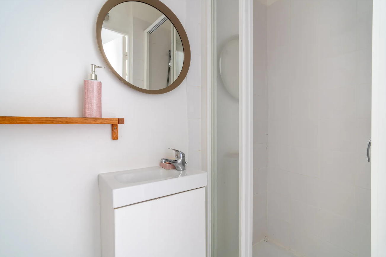 Petit studio cozy dans un quartier jeune et vivant (Parmentier)
