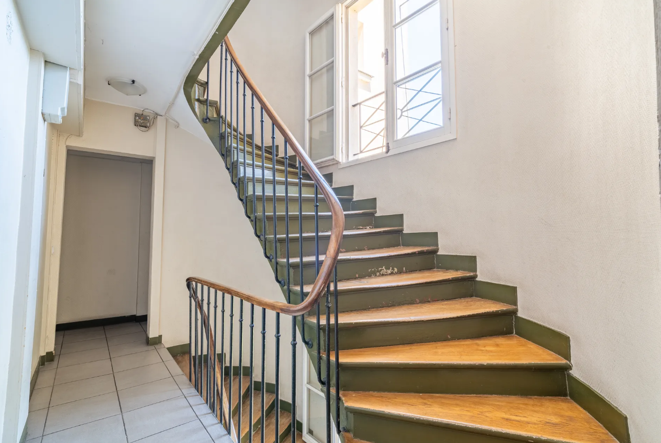 Petit studio cozy dans un quartier jeune et vivant (Parmentier)