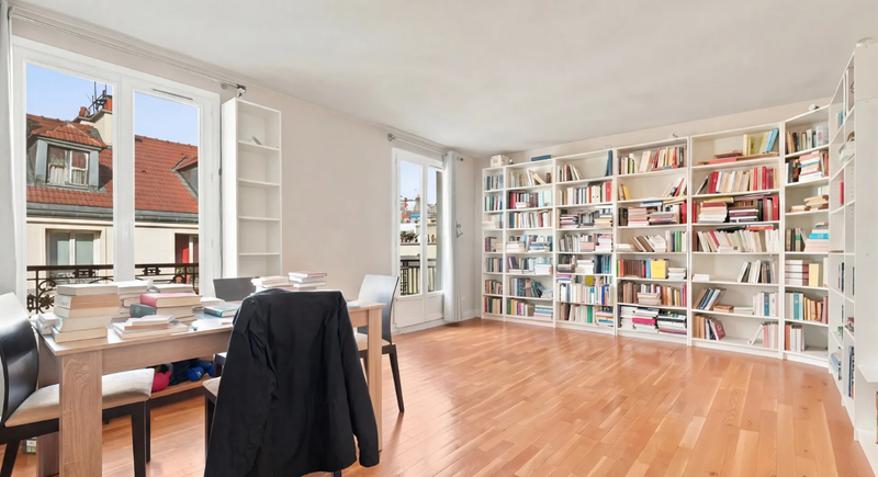 RARE - Appartement de 3 pièces de 75 m² au cœur du 11 eme (Voltaire) en étage élevé avec ascenseur