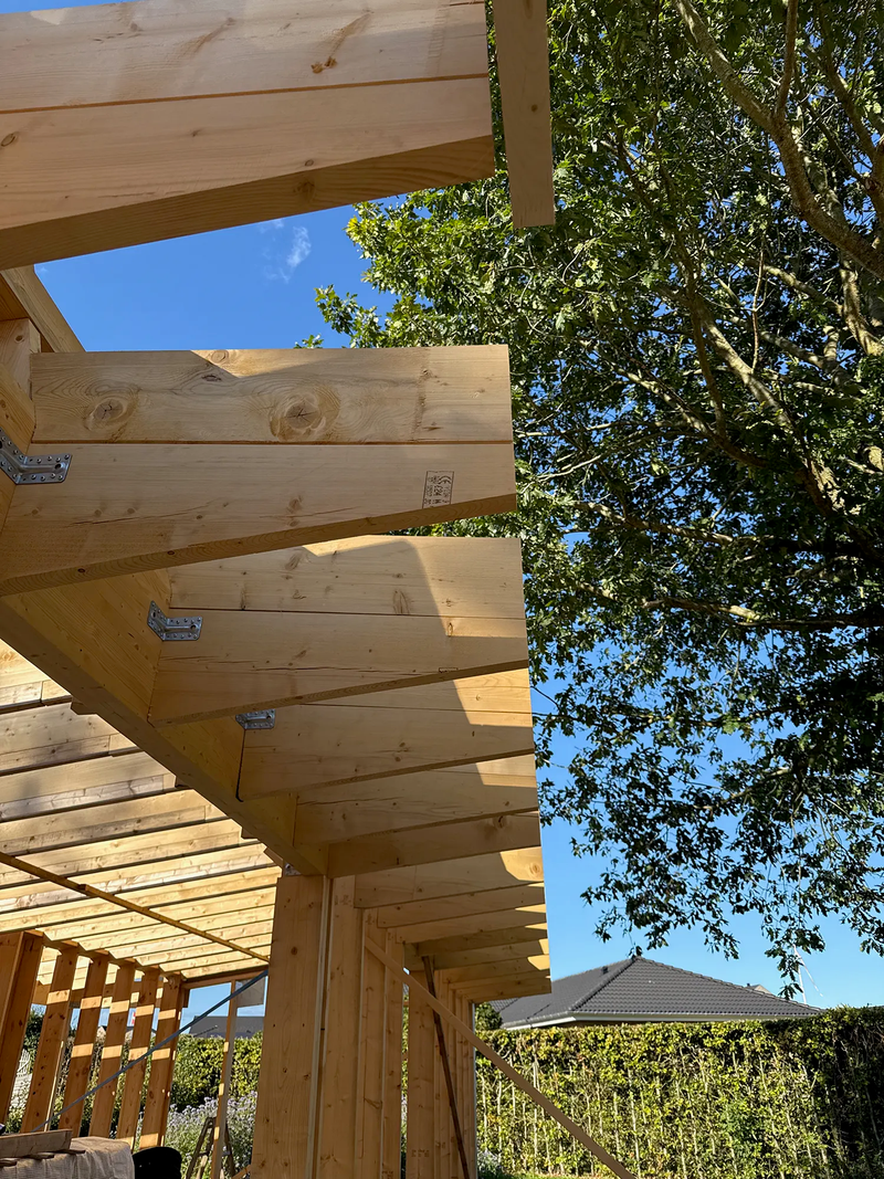 Udhængskonstruktion