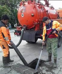 تسليك بالوعات وفك انسدادات بضغط الهواء