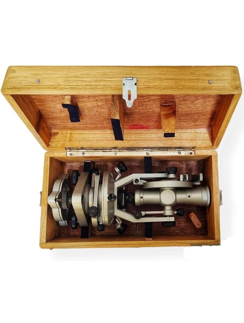 Dumpy Level – Precision Optical Survey Instrument for Construction