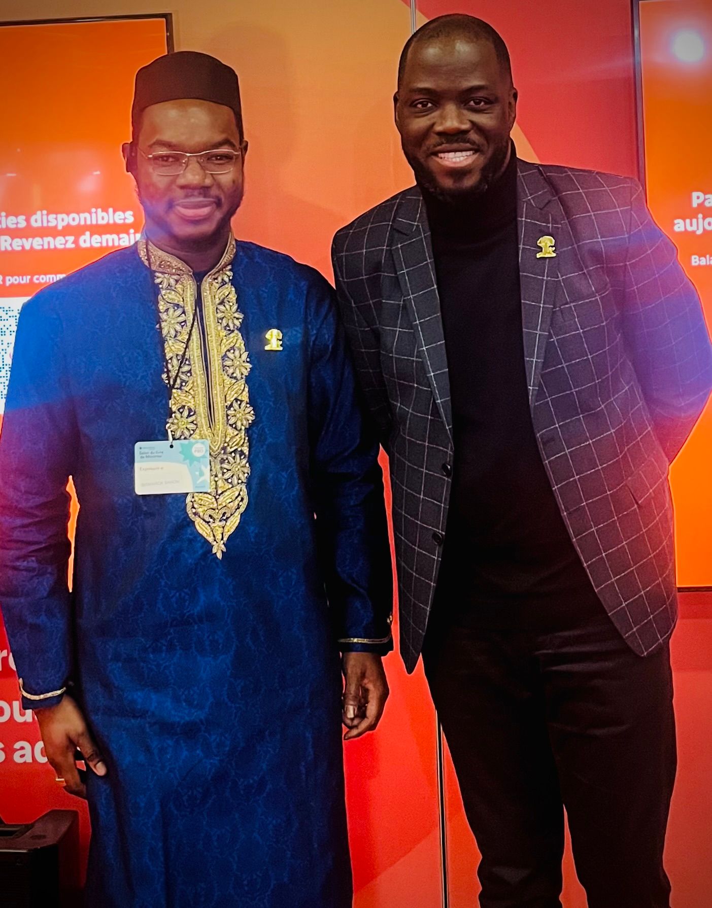 Avec le député de Mont-saint-Bruno-L’Acadie, Olivier Ntumba