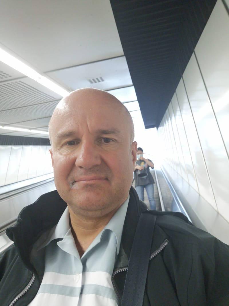 💬 Hogyan tudsz kapcsolatba lépni velem?   -