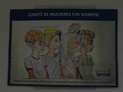 Delegações da China e EUA discutem qual país é o pior em assegurar o direito das mulheres (Tente não rir)