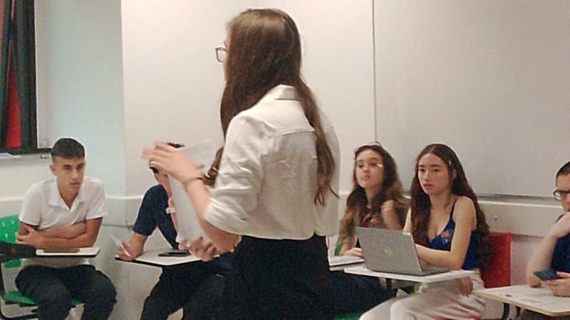 Debate da ONU                                              Estados Unidos crítica Rússia e Brasil sobre a educação base