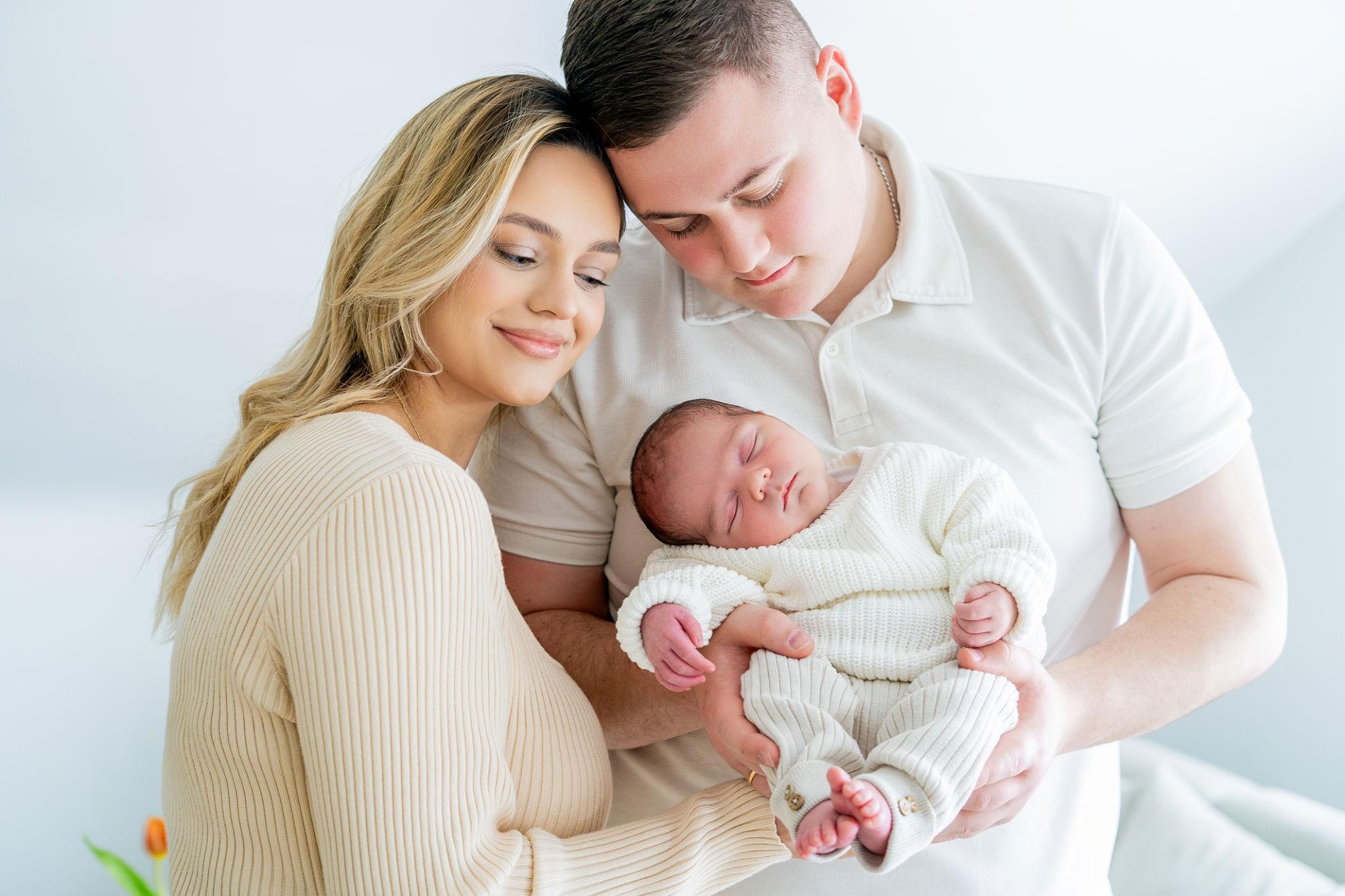 Different life insurance needs for families, business owners, veterans, and retirees