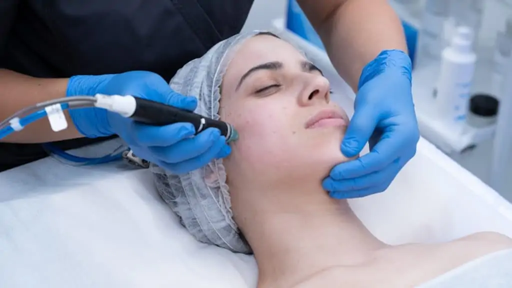 Reveal Your Best Skin Yet With Hydrafacial Treatment
