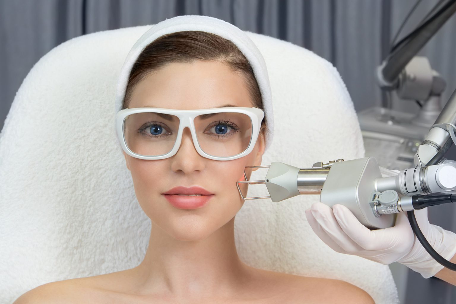Fractional CO2 Laser Treatment Cost for Skin Renewal