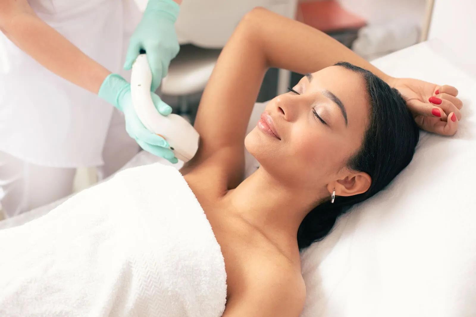 Experience Flawless Smoothness with Laser Hair Removal Treatments