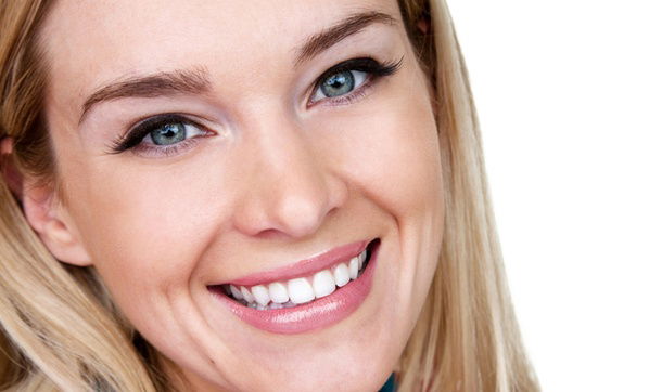 Revealing Brighter Smiles: Teeth Whitening in Dubai