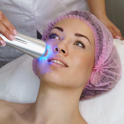 Soft Light Laser: Dubai’s New Secret for Younger, Fresher Skin