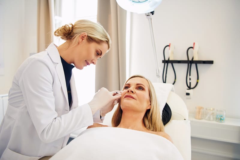 Find the Best Dermatologist to Unlock Your Glow Instantly
