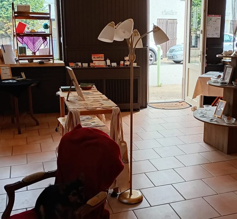 Exposition et initiation à la peinture