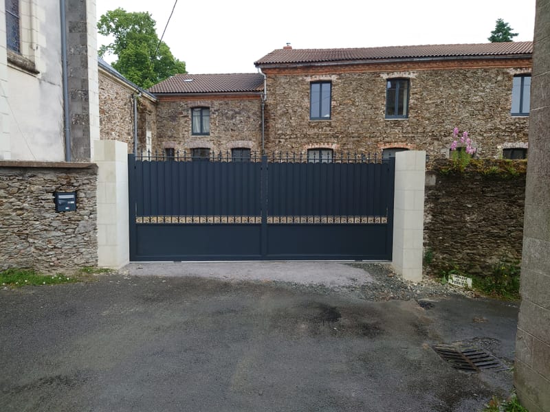 Portails métalliques