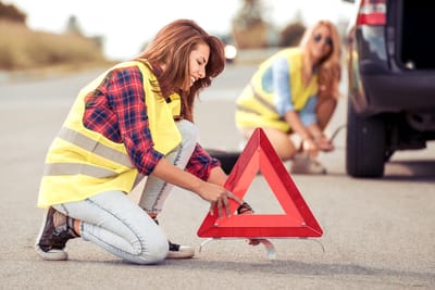 Top 10 des réflexes à adopter lors d’une panne, guide d’assistance auto