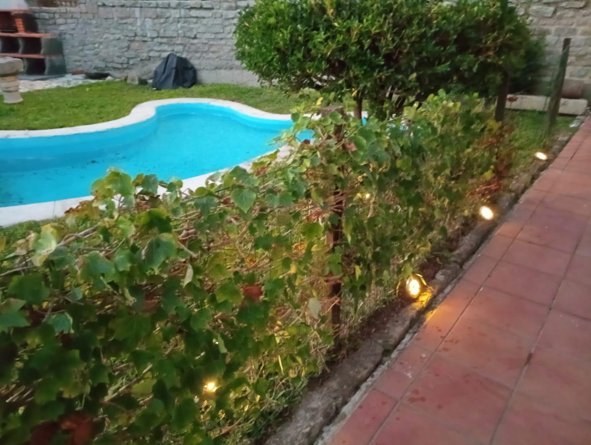 PISCINA