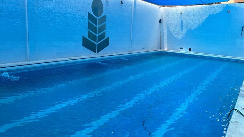 Piscina Semiolímpica