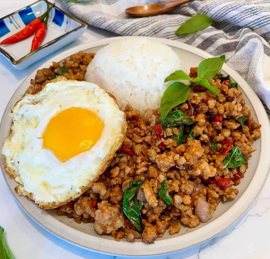 PAD KRA PAO.