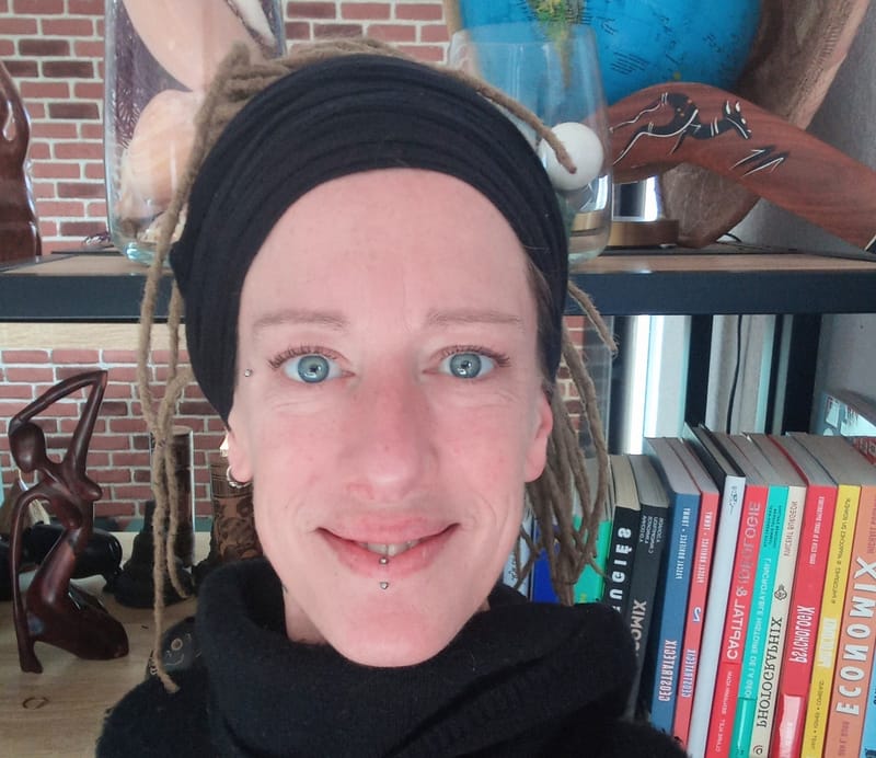 ADELINE COMBES