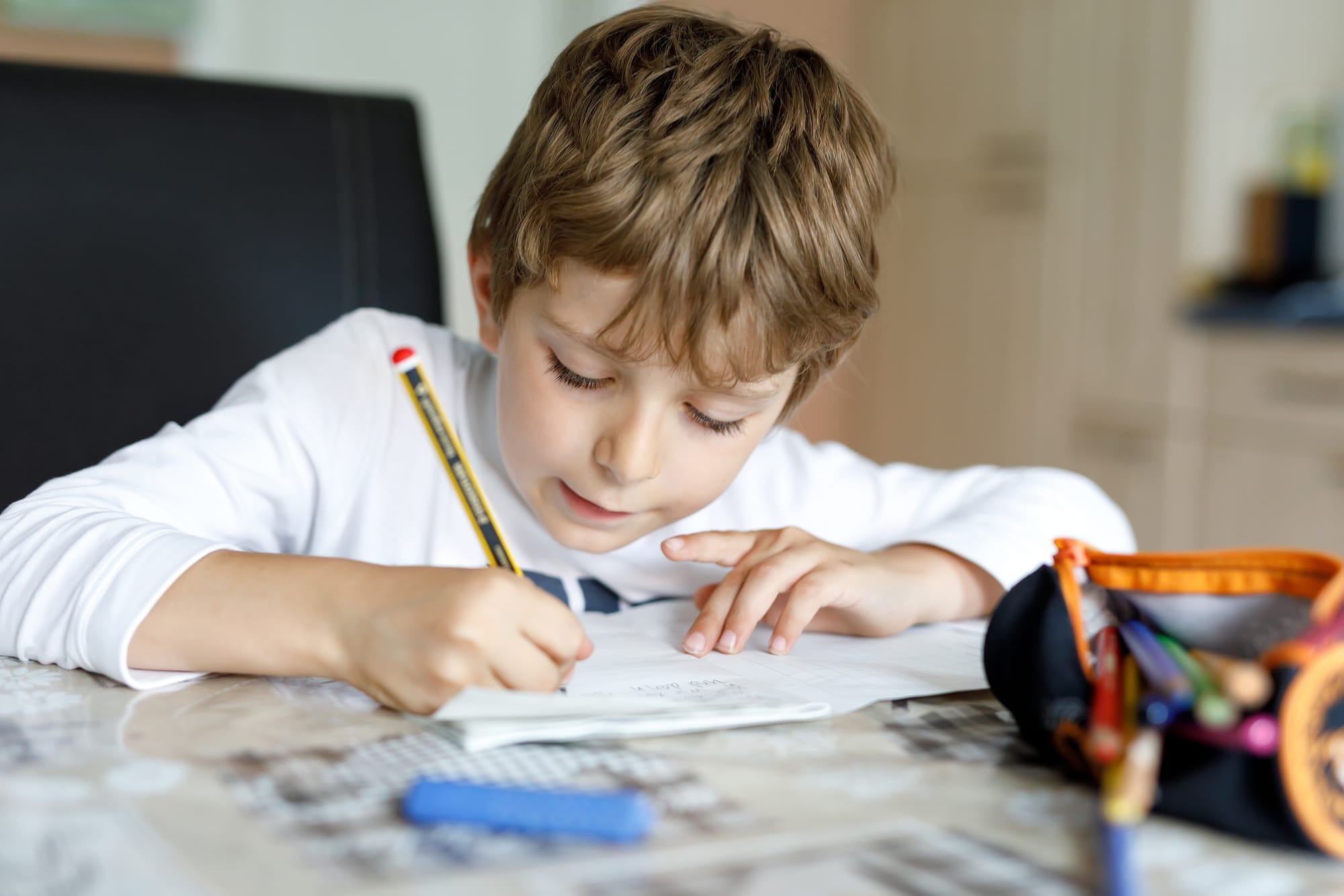 Mon enfant a du mal à se concentrer : la sophrologie peut-elle l'aider ?