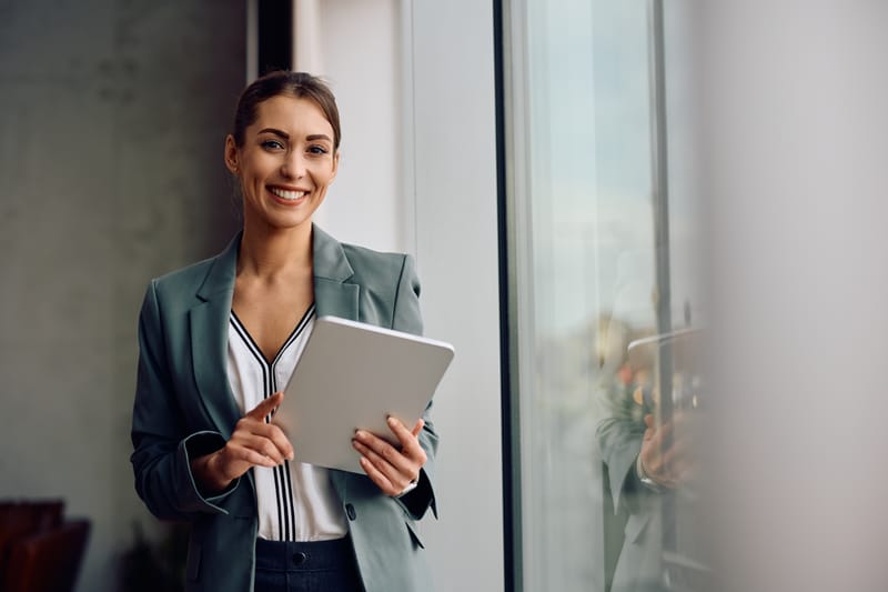 2) Un expert local vous rappelle