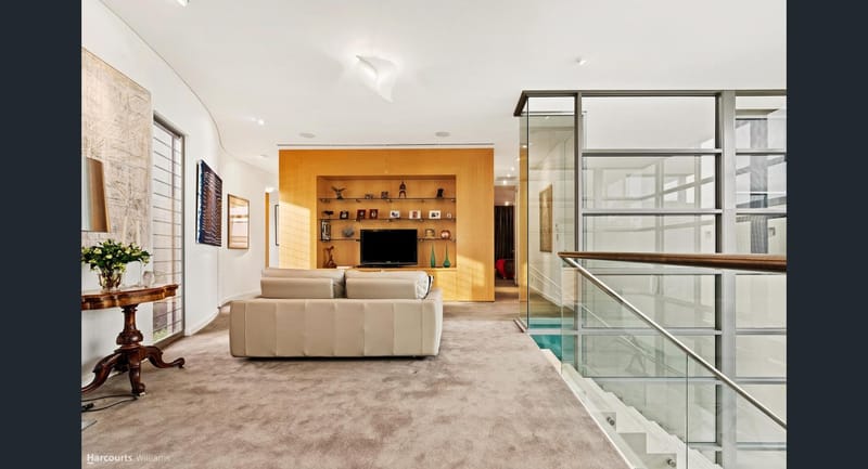 Tennyson Residence