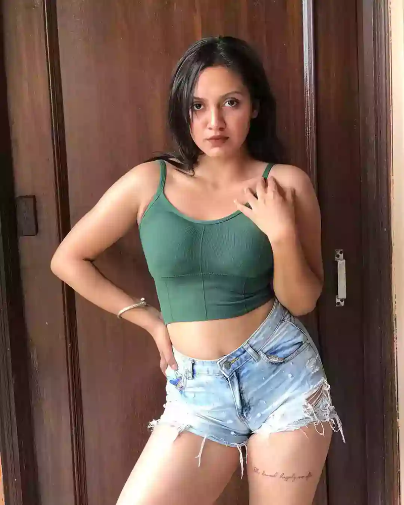 You must call Mumbai Escorts Girls to Your Hotel
