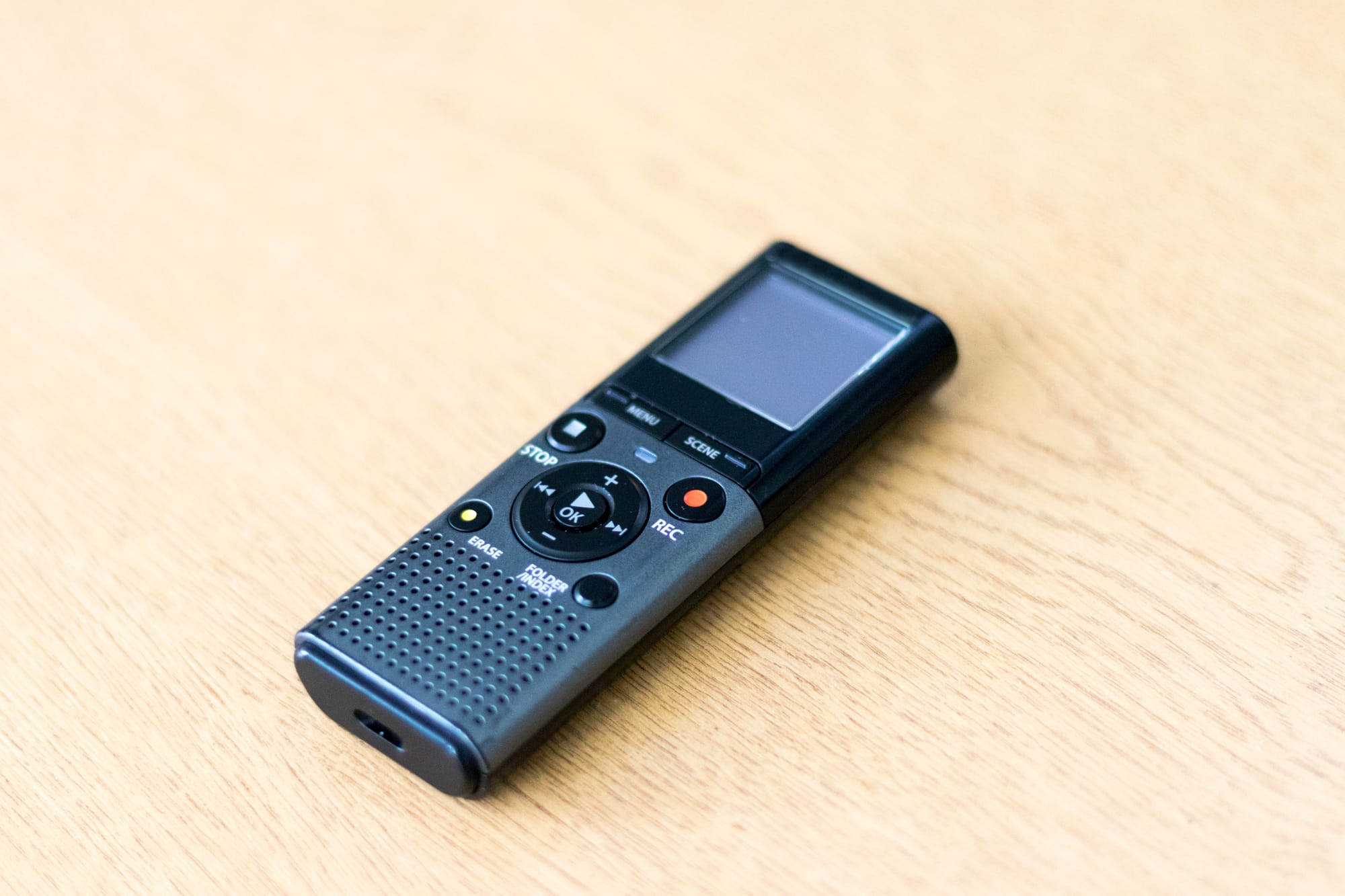 How to choose a recording device? A practical guide for those who want to record without anyone knowing