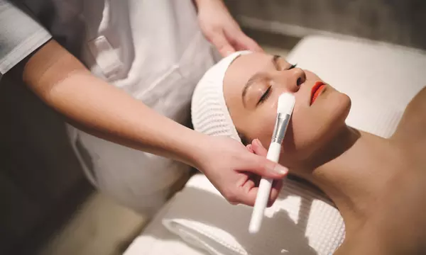 Is Deep Cleansing Facial Effective for Acne?