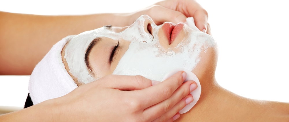 Is a Deep Cleansing Facial the Fix for Stubborn Blackheads?
