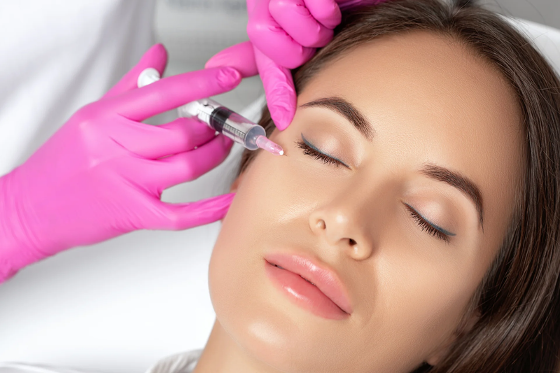 Dermal Fillers: Benefits for a Youthful Appearance