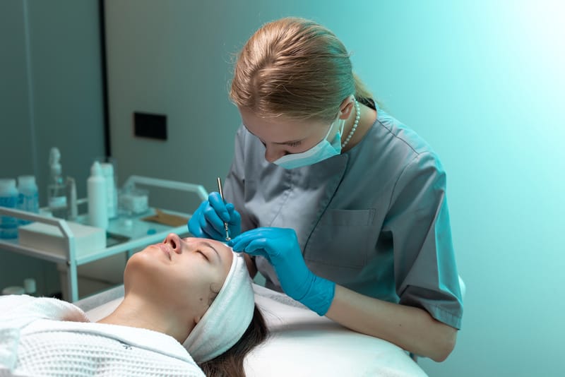 HydraFacial for Acne Scars: Does It Work?