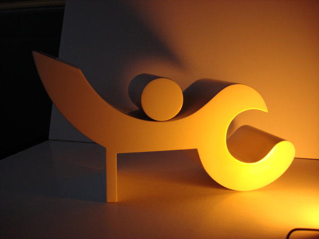 Расписная стальная скульптура 40 x 60 x 20 см